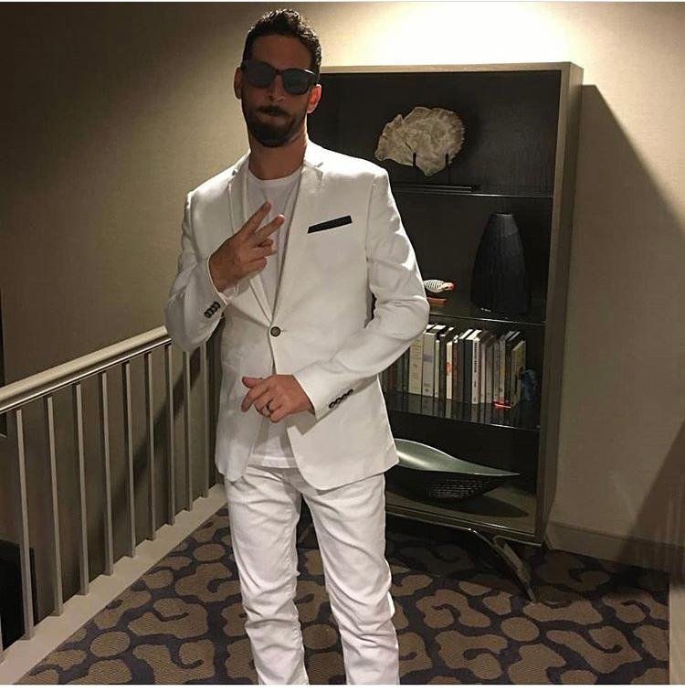 Sultry Singer Jon B Wants You me Help Him Celebrate His Birthday Tonight!