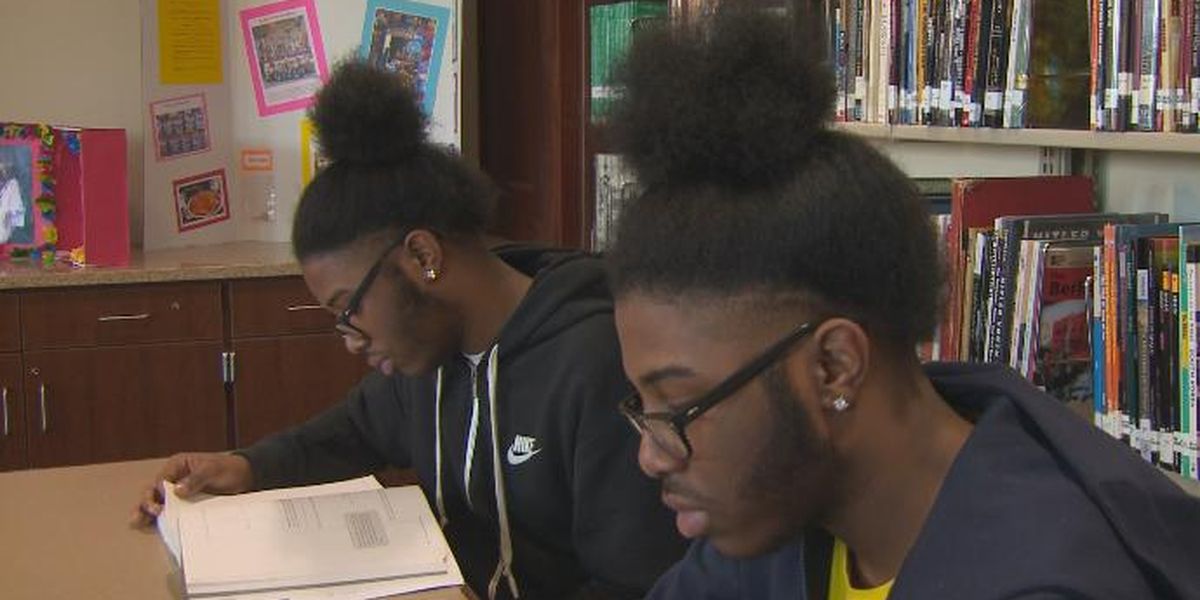 Our Kids Are Great! Identical Twins Named Valedictorian and Salutatorian At Their High School in Ohio