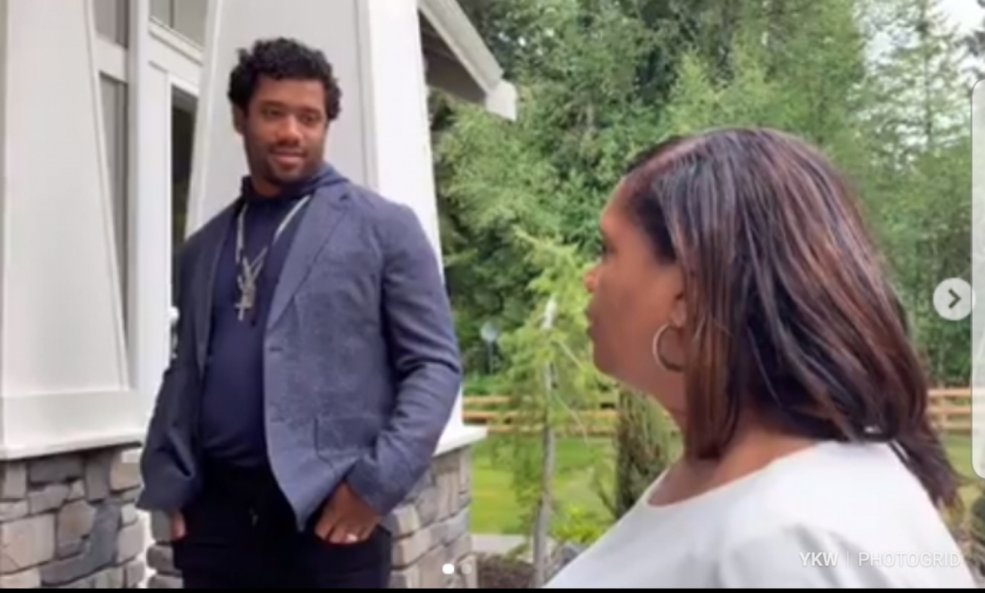 Russell Wilson Surprises His Mom With A New House For Mother’s Day