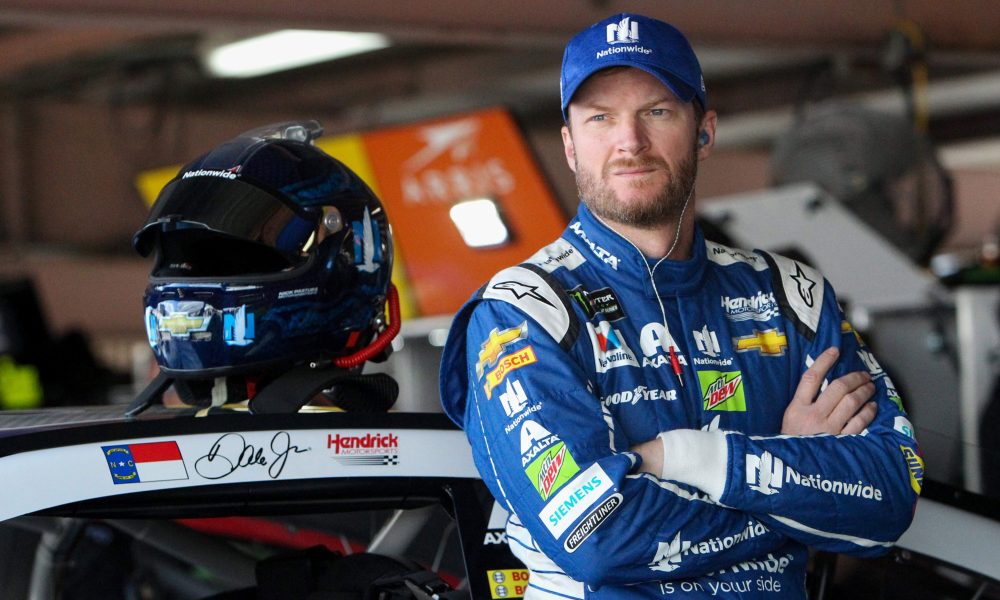Private Plane Carrying Retired Nascar Driver Dale Earnhardt, Jr. And Family Crashed In Tennessee