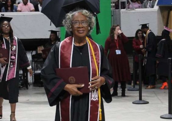 80-Year-Old Woman Makes History At Alabama University For Being Their Oldest Graduate
