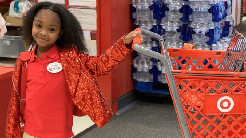8-Year-Old Girl Takes Over A Local Target And Has Her Dream Birthday Party With Friends