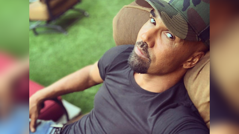 Shemar Moore Vows To Talk With CBS And Sony: “We Need More Black Writers”