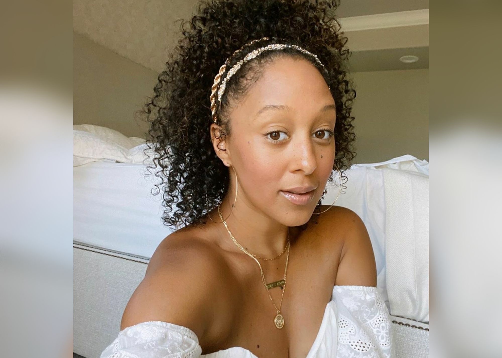 Tamera Mowry-Housley Announces She’s Leaving “The Real”