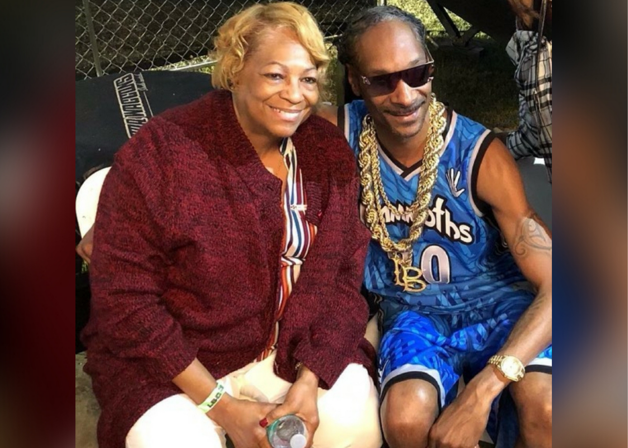 Snoop Dogg Ask Fans to Pray for His Mother