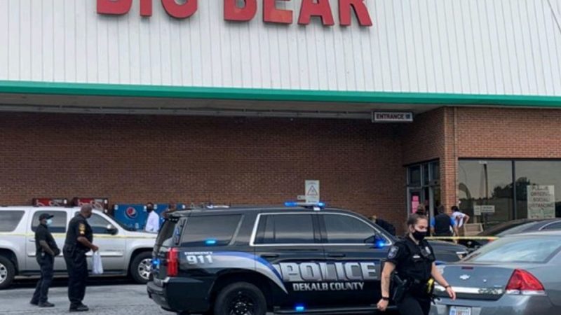 Cashier Fatally Shot After Mask Dispute in Georgia Grocery Store
