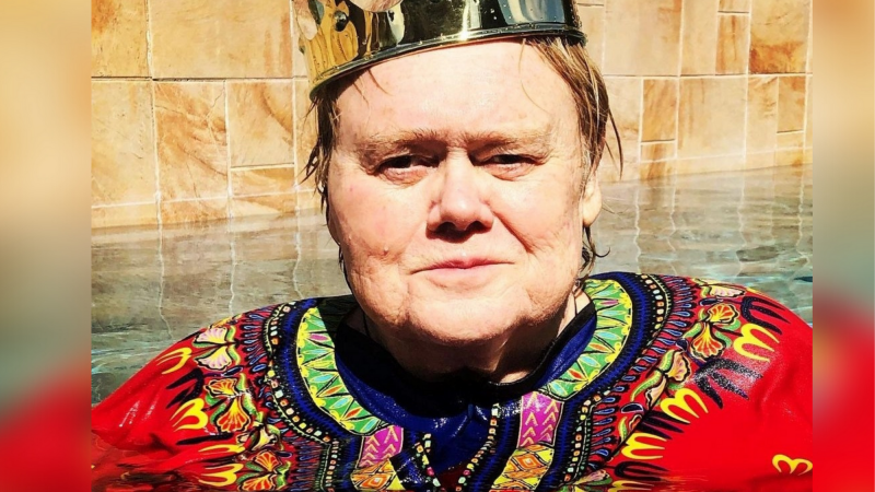 Louie Anderson Hospitalized For Cancer Treatment