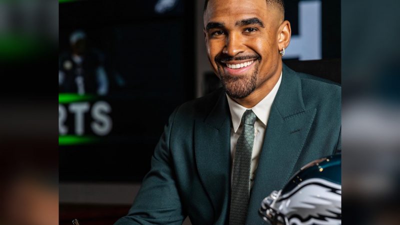 NFL Star, Jalen Hurts, Receives His Master’s Degree From The University of Oklahoma