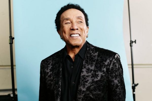 Smokey Robinson Accused of Sexual Assault by Four Women