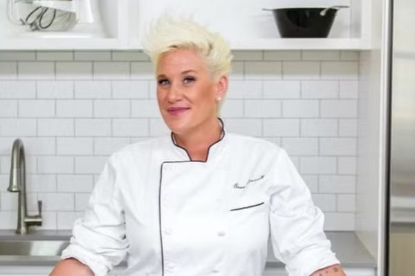 Anne Burrell, Food Network Star and ‘Worst Cooks in America’ Host, Dies at 55